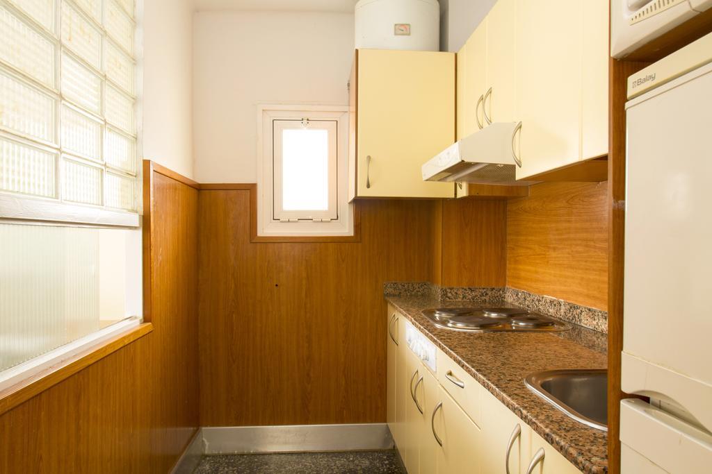 Goya Apartments Салоу Экстерьер фото
