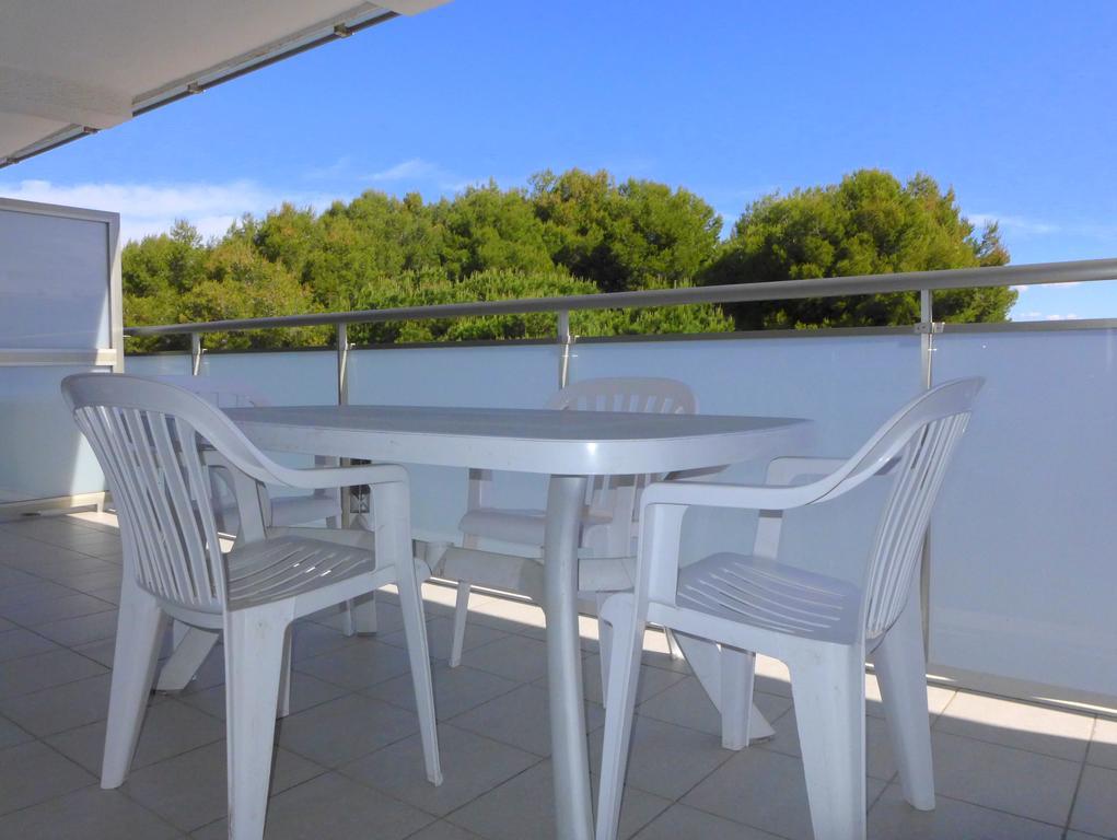 Goya Apartments Салоу Экстерьер фото